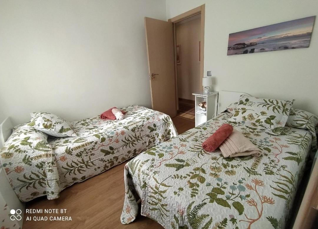 Appartamento Gonzalo De Berceo 15 Logroño Esterno foto